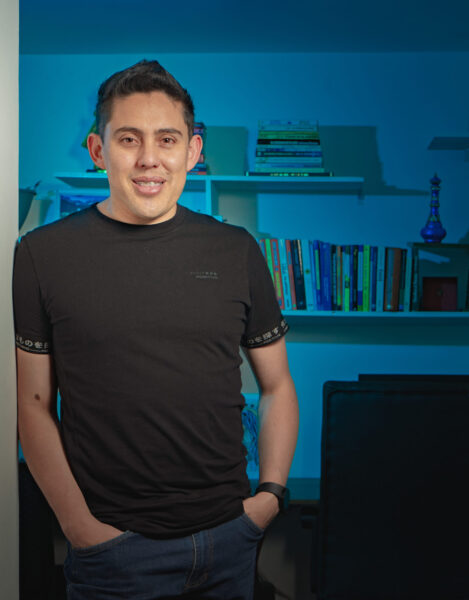 _CFD2062_1 _CFD2062_1